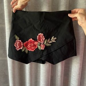 adorable black skort with flower embroidery
